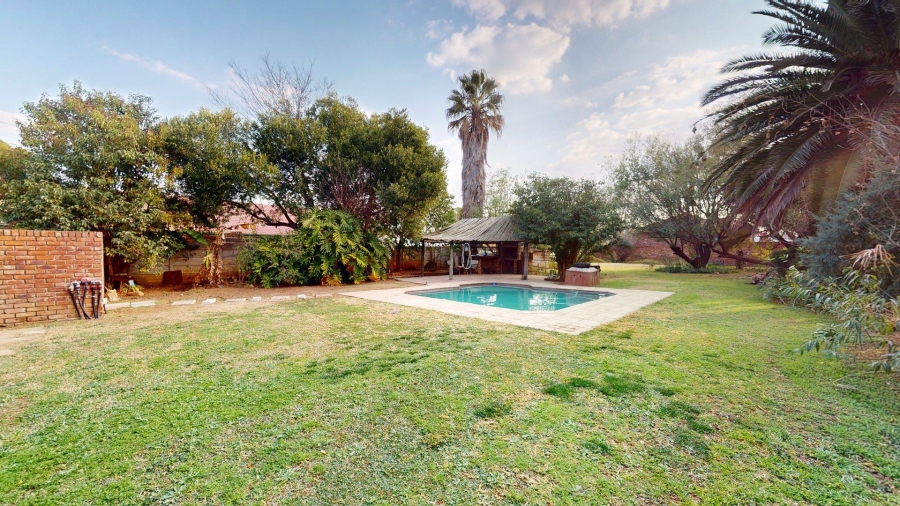 6 Bedroom Property for Sale in Potchefstroom North West